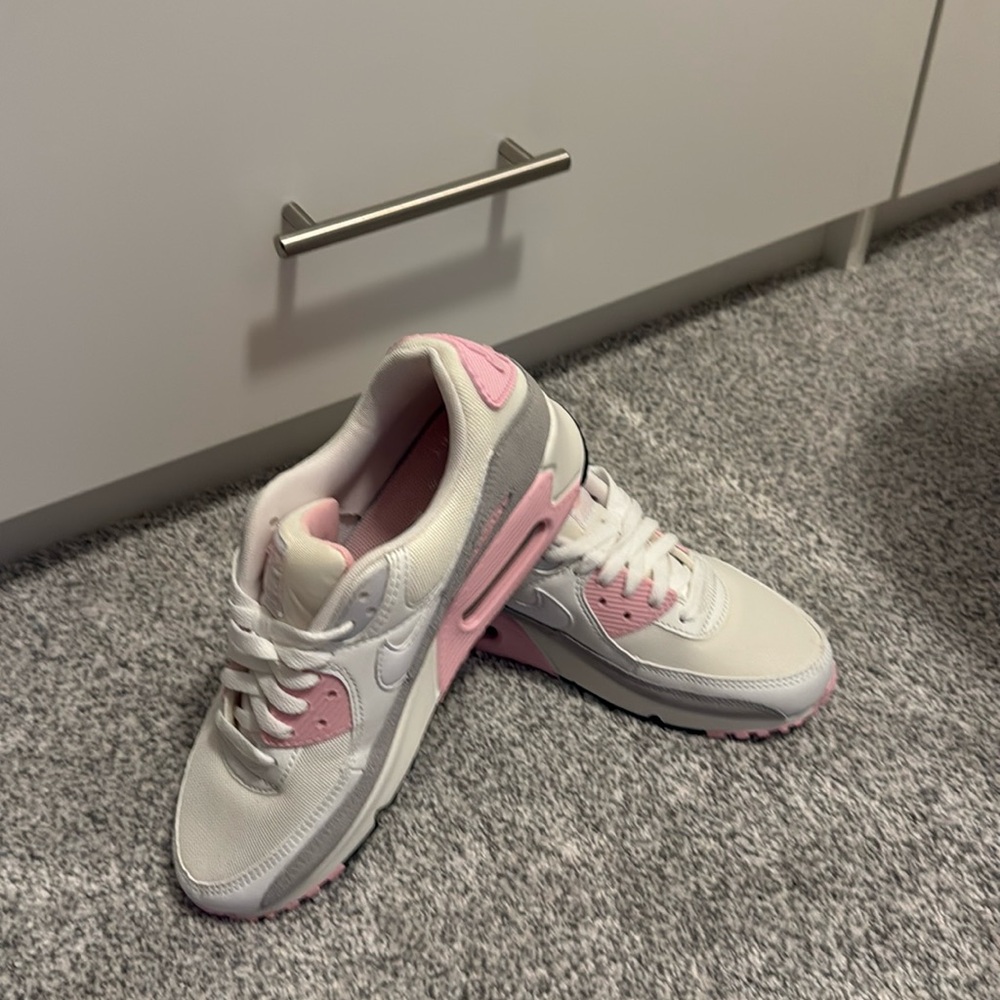 Nike shoes